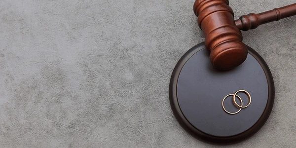 طلاق به درخواست زوجه